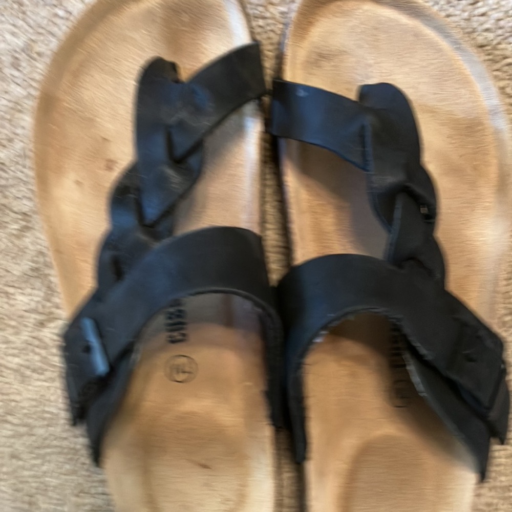 Cushionaire sandals - Picture 5 of 8